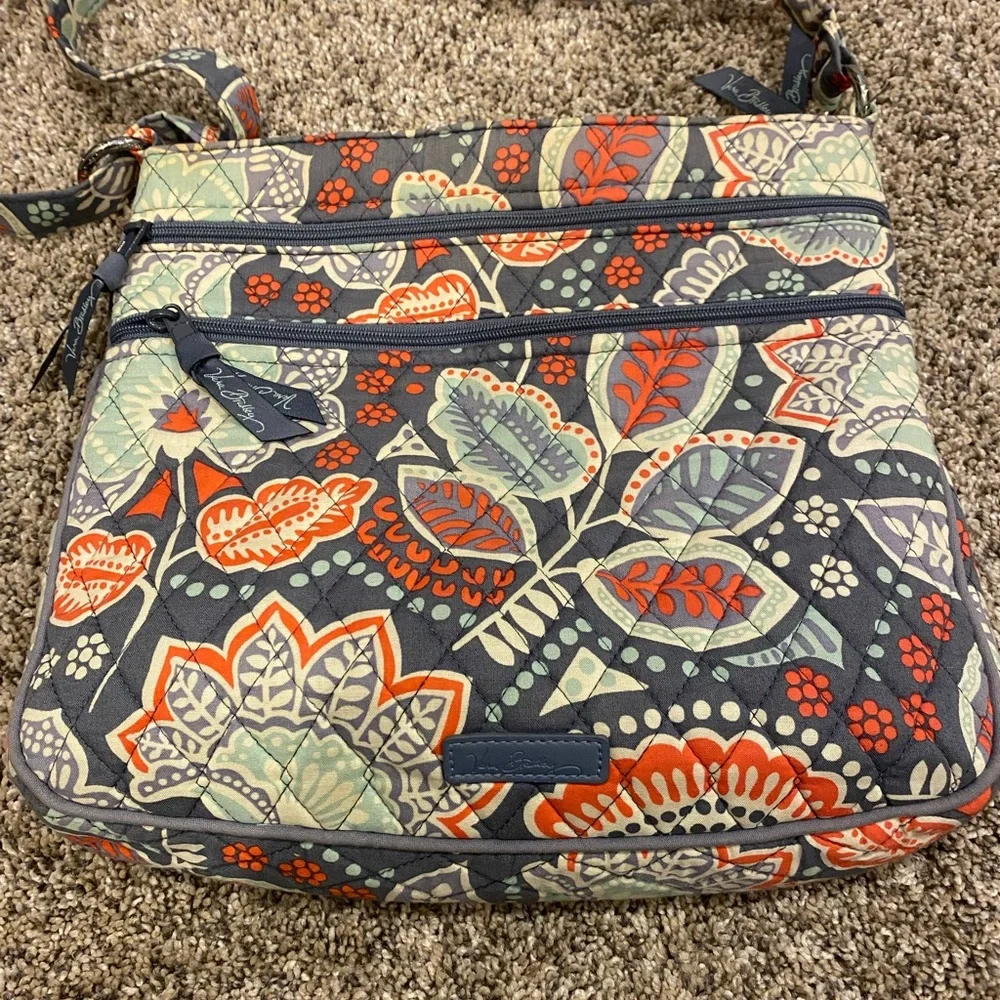 Vera Bradley Multicolor Floral Crossbody Bag - Picture 2 of 11